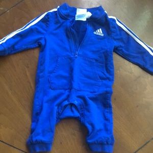 Baby onesie ❗️❗️  6/ $22 SALE ‼️